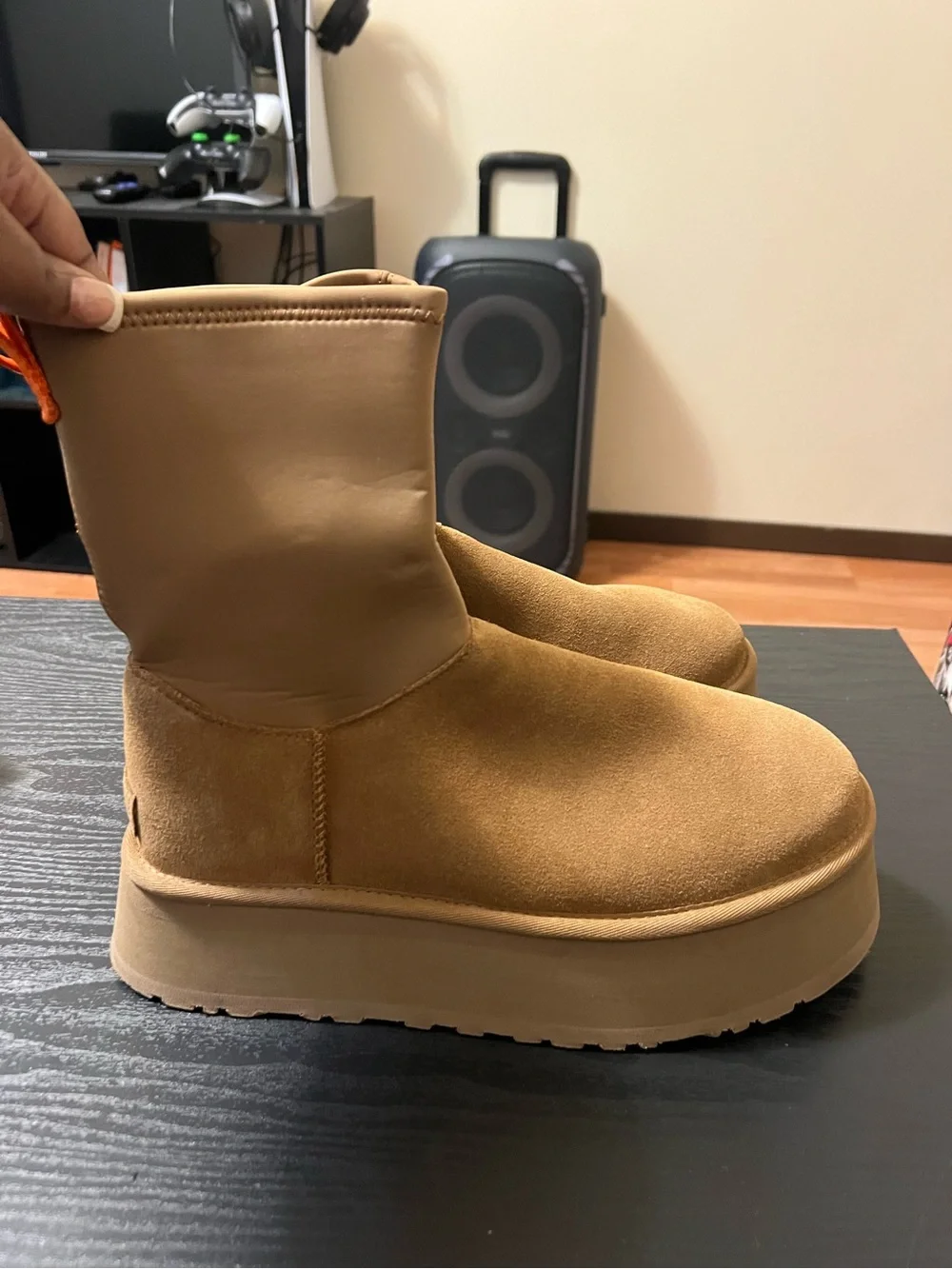Women’s UGG Platform Boot in Tan Suede